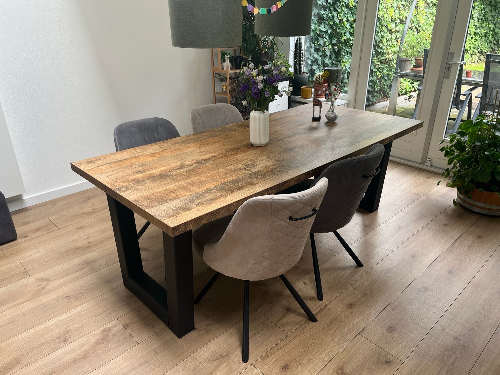 Happy@Home Eefje Eettafelstoelen (zonder tafel), Ophalen, Zo goed als nieuw, Vier, Stof