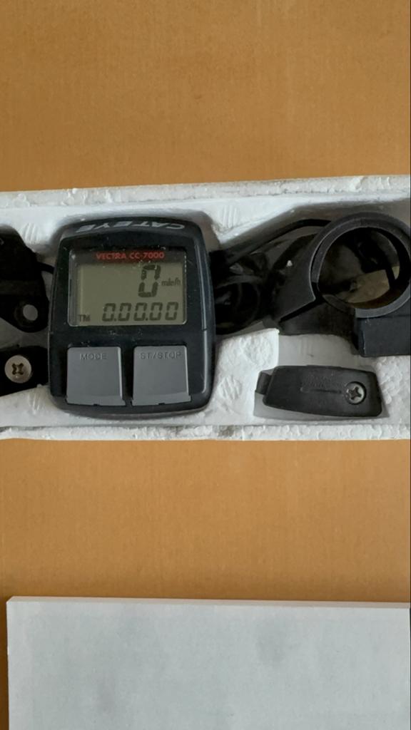 Cateye Vectra CC-7000N Fietscomputer, Ophalen of Verzenden, Snelheidssensor, Nieuw