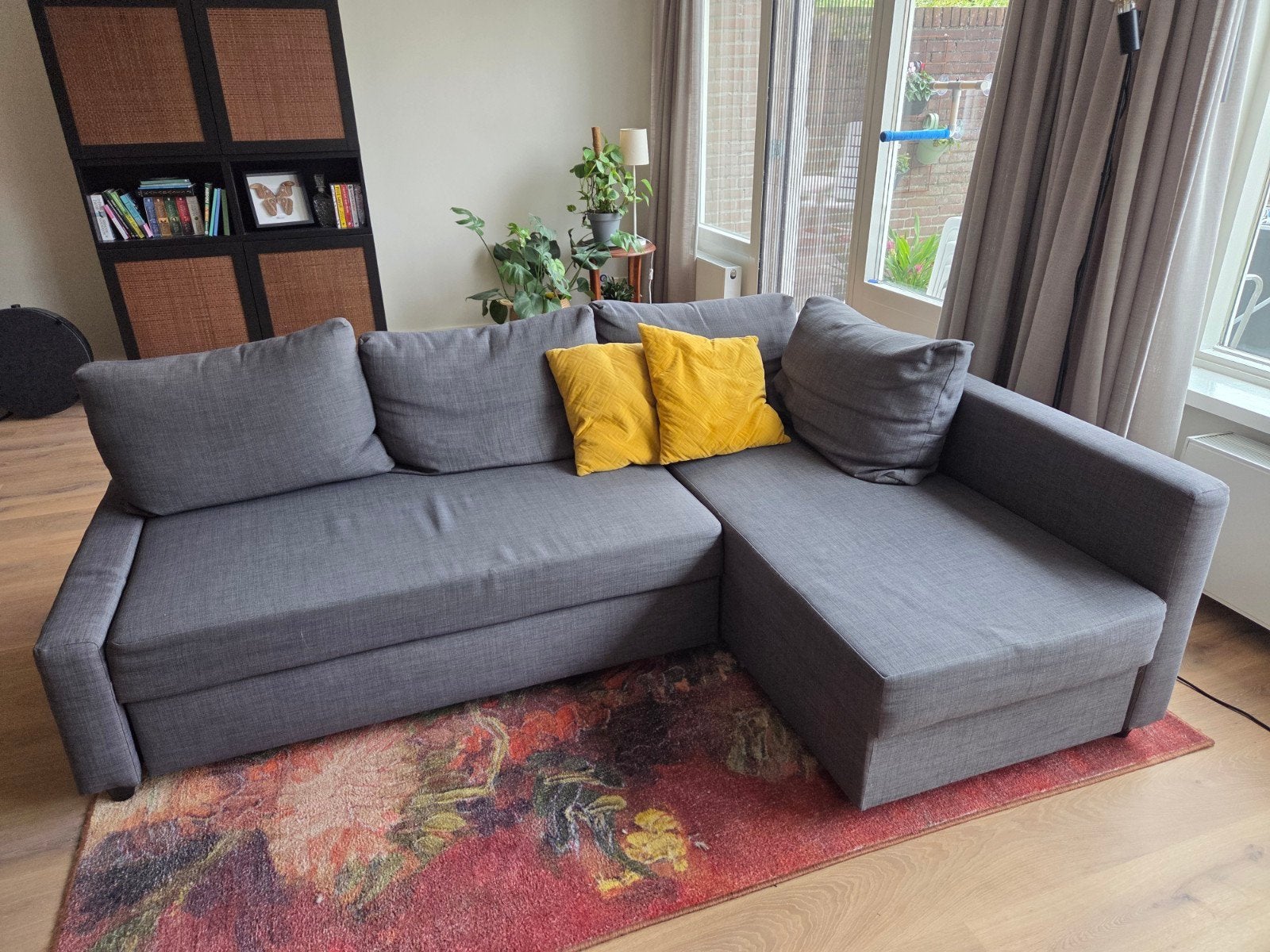 IKEA FRIHETEN slaapbank - Grijs, met opbergruimte
