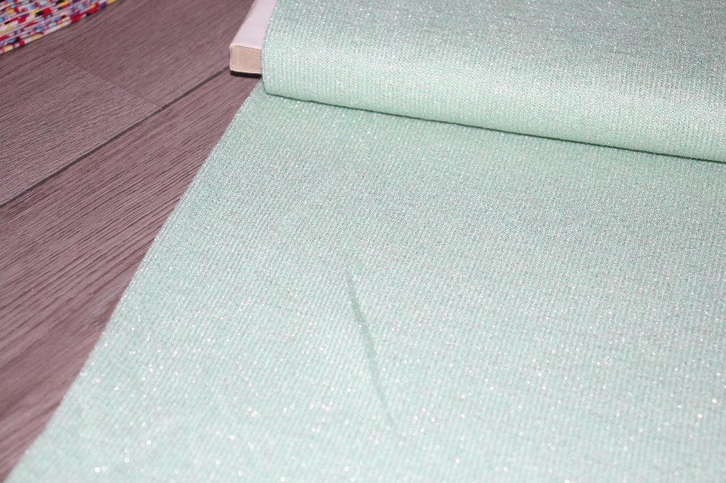 geweven glitter stof - uni groen #2540, Hobby en Vrije tijd, Stoffen en Lappen, Overige materialen, 120 cm of meer, Ophalen of Verzenden