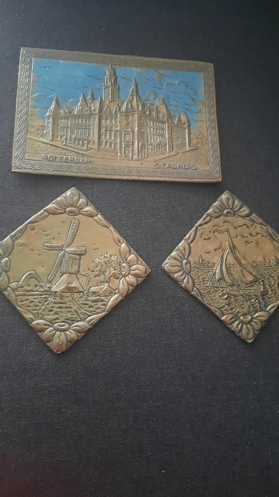 Vintige messing wandplaten . Stadhuis Rotterdam,, Ophalen