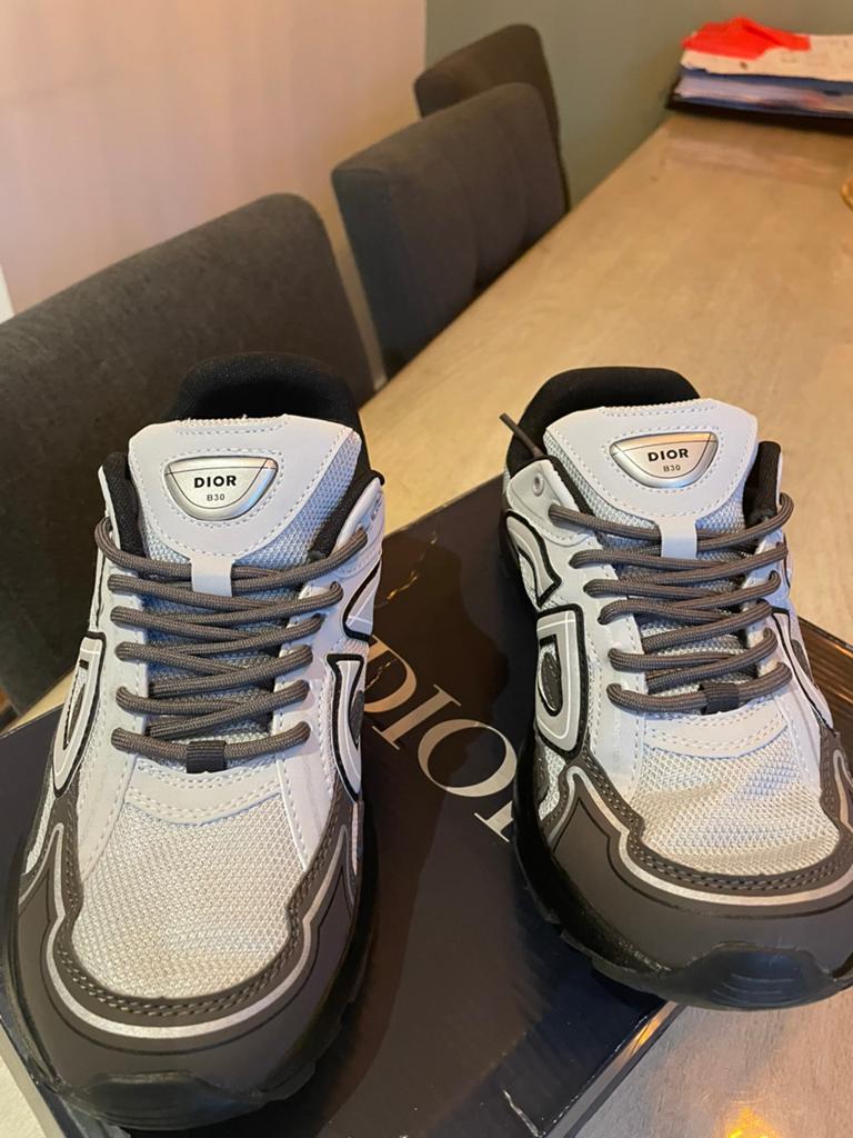 Dior b30 + doos, Overige kleuren, Nieuw, Ophalen of Verzenden, Sneakers of Gympen