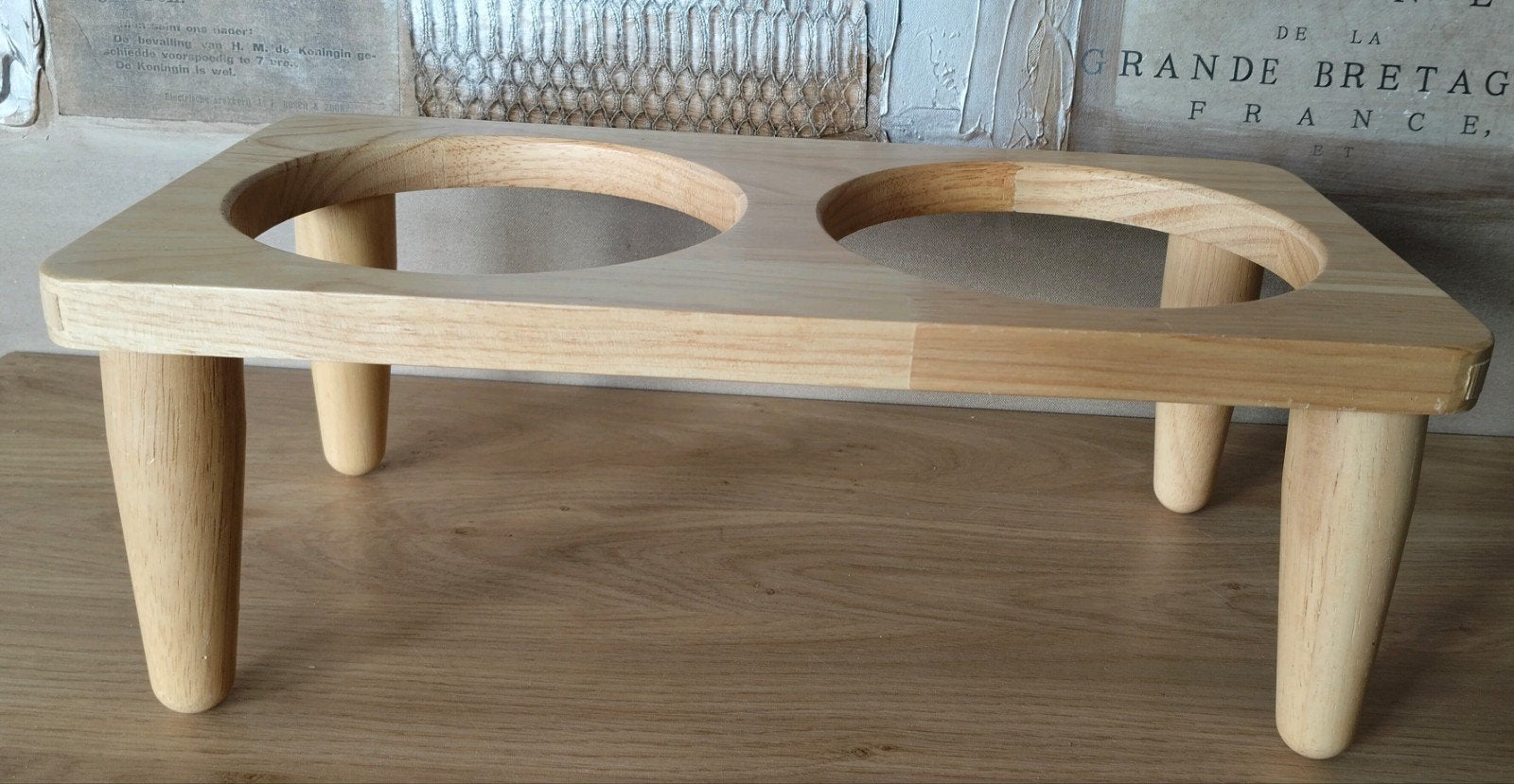Nieuw Designed by Lotte houten verhoging voor 2 voerbakken, Ophalen of Verzenden, Nieuw