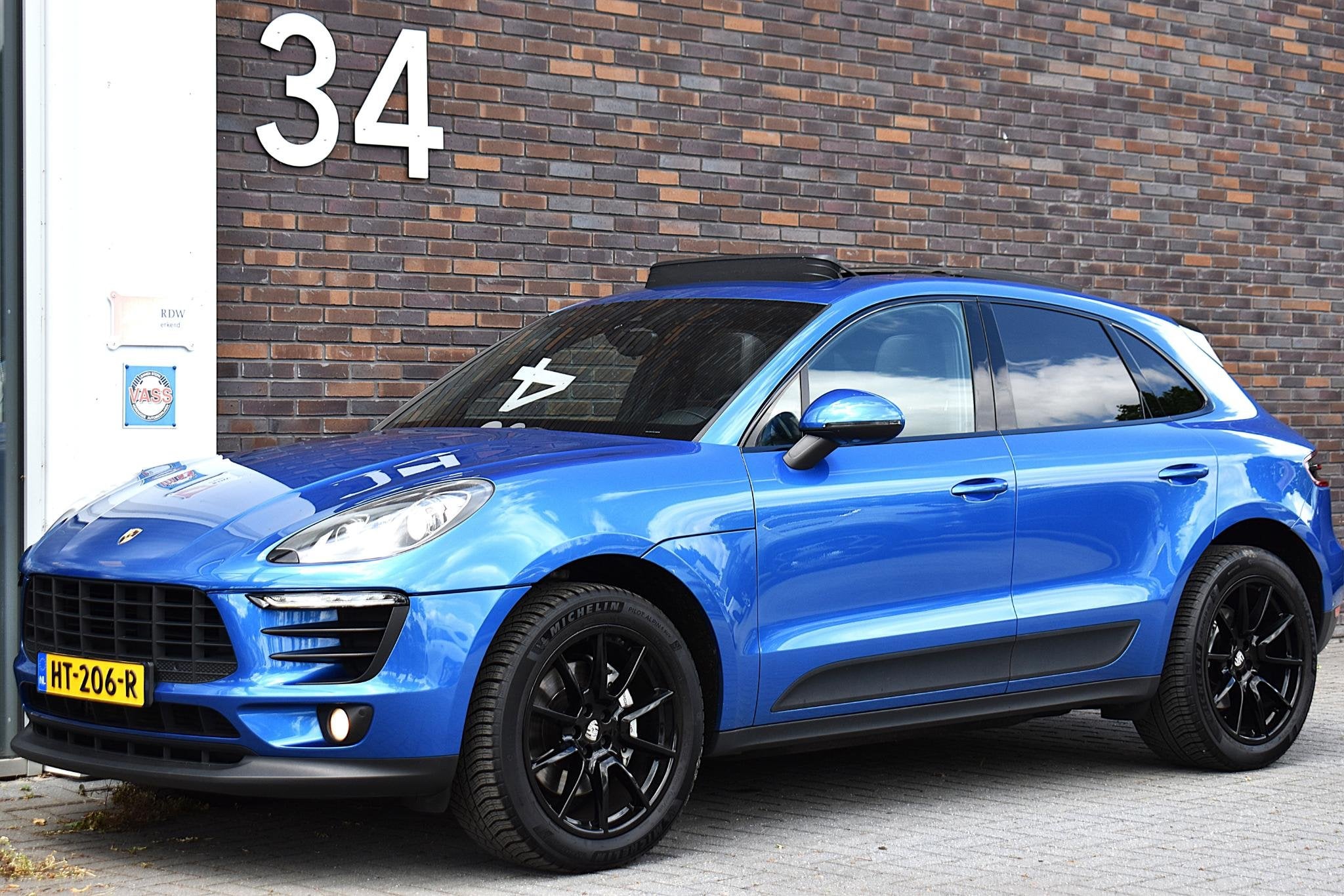 Porsche Macan 3.0 D PANODAK LED LUCHTVERING NAVI XENON, Automaat, Verwarmde buitenspiegels, Gebruikt, 258 pk