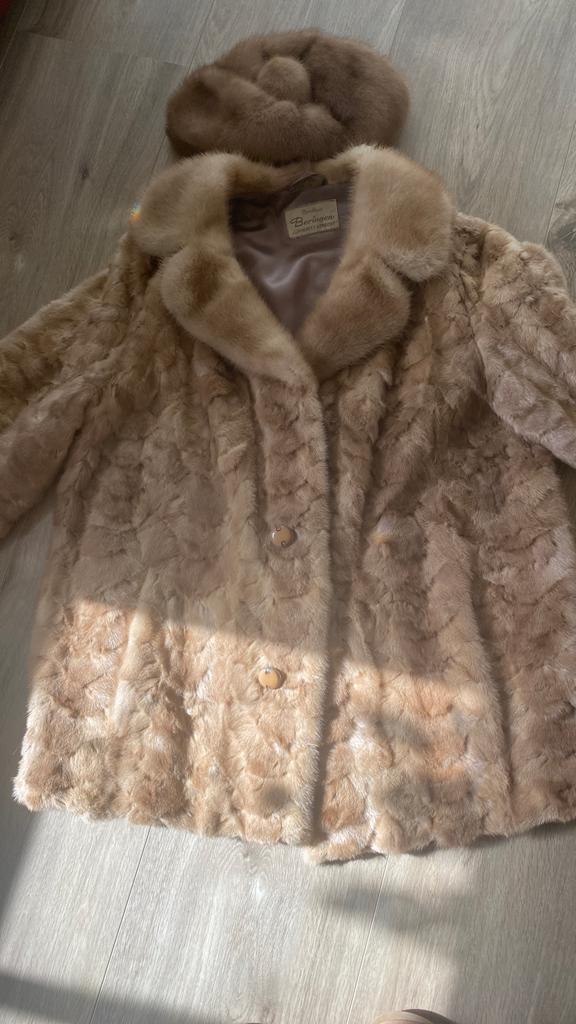 Prachtige bontjas, Kleding | Dames, Jassen | Winter, Ophalen of Verzenden, Zo goed als nieuw, Maat 38/40 (M), Bruin