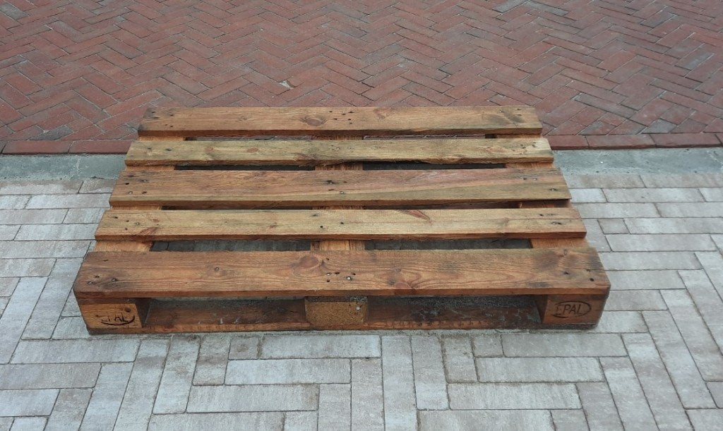 Gratis af te halen: 4x Houten Pallets (w.o. Europallets), Doe-het-zelf en Verbouw, Hout en Planken, Ophalen, Gebruikt, Minder dan 25 mm