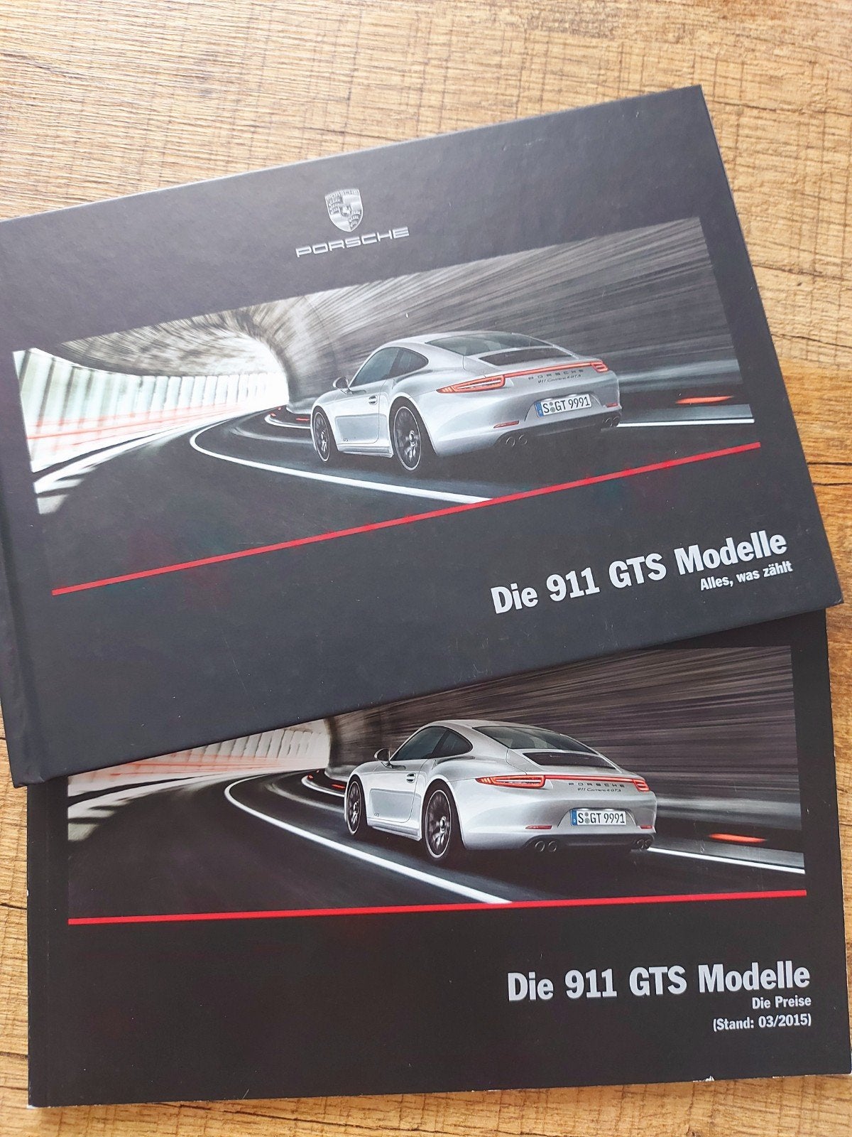 Porsche 911 GTS hardcover folder + prijslijst 2015 duits, Ophalen of Verzenden, Zo goed als nieuw, Porsche