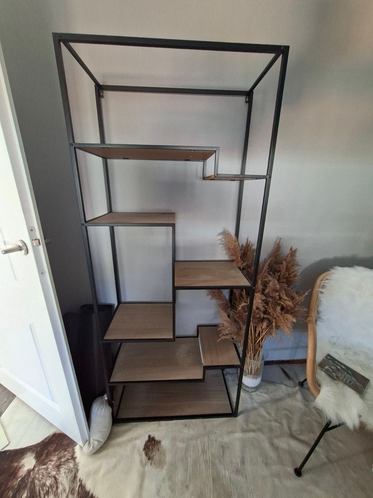 Industriële kast met metalen frame en houten planken, Ophalen, Met plank(en), Minder dan 50 cm, Gebruikt