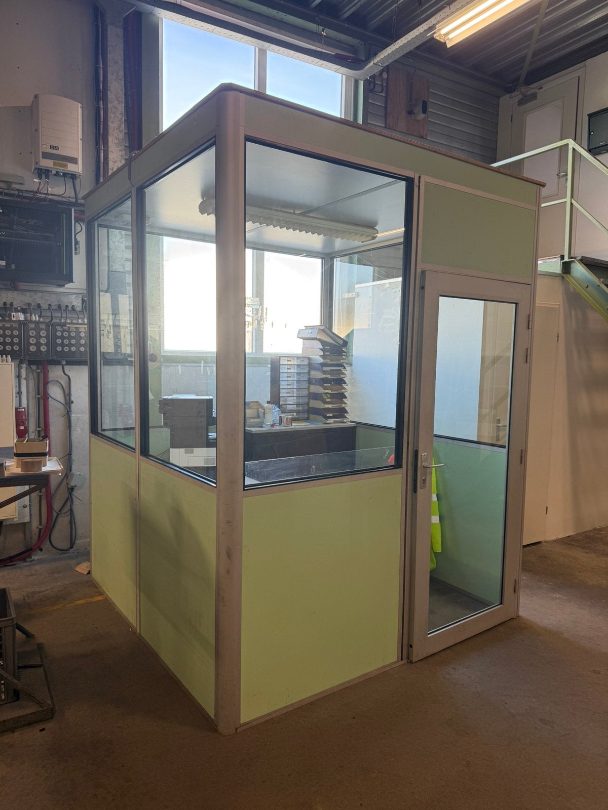 Kantoorunit 2 x 2m, Ophalen
