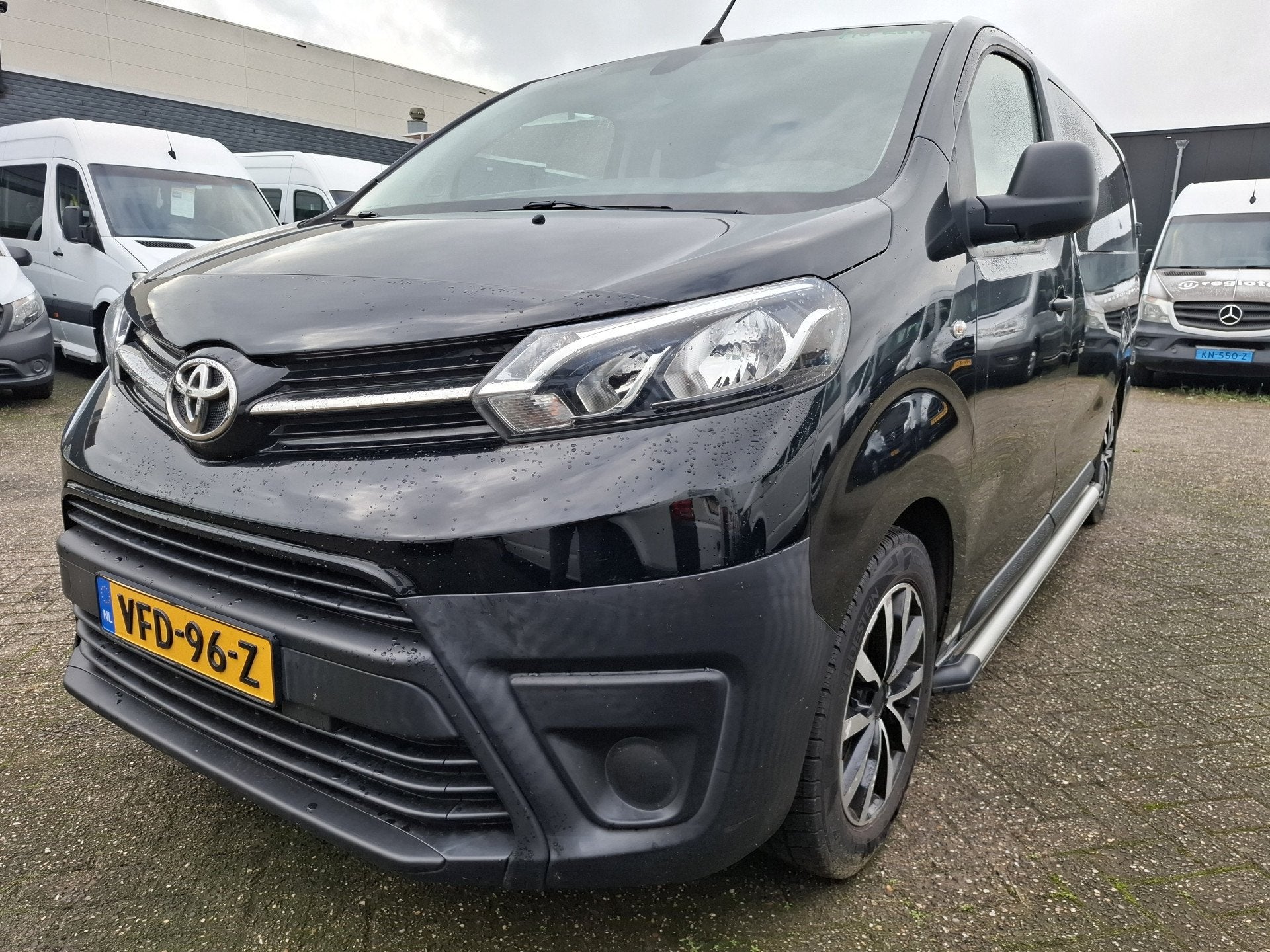 Toyota ProAce Worker 2.0 D-4D Navigator Long DC MOTOR KAPOT!, Voorwielaandrijving, Gebruikt, Euro 6, 4 cilinders