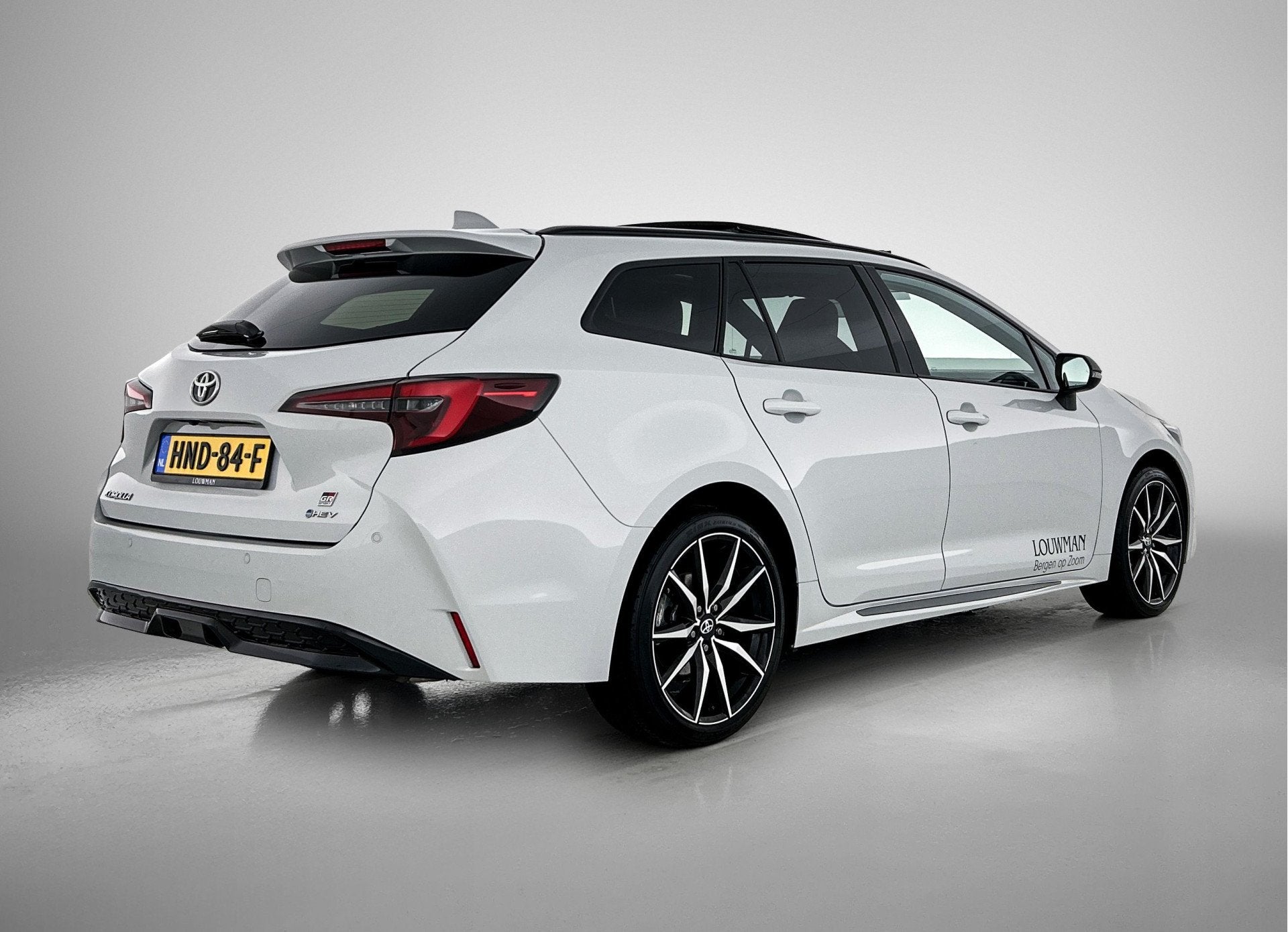 Toyota Corolla Touring Sports Hybrid 180 GR Sport | Navigati, Auto's, Toyota, 12 maanden, 4 cilinders, Automatische klimaatregeling