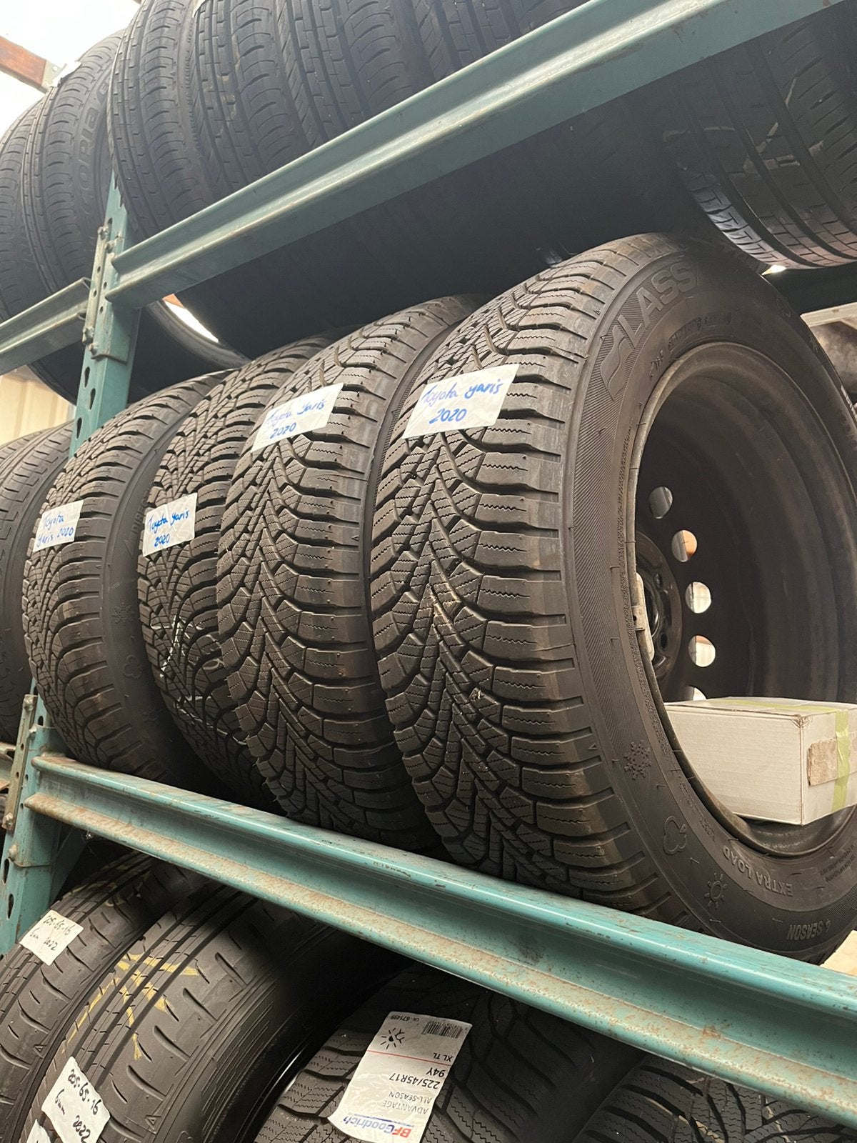 Winterwielen ( 4 seizoen ) toyota yaris  2020-2027, Ophalen