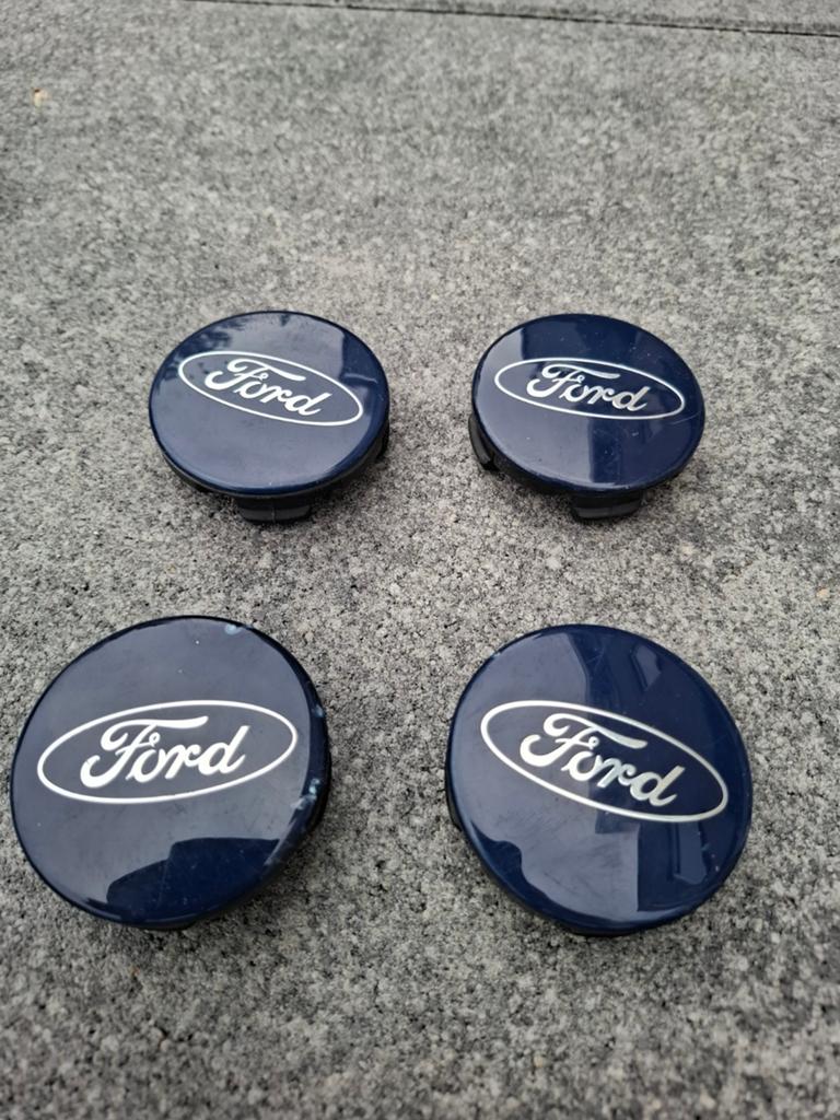 Naaf doppen ford, Ophalen