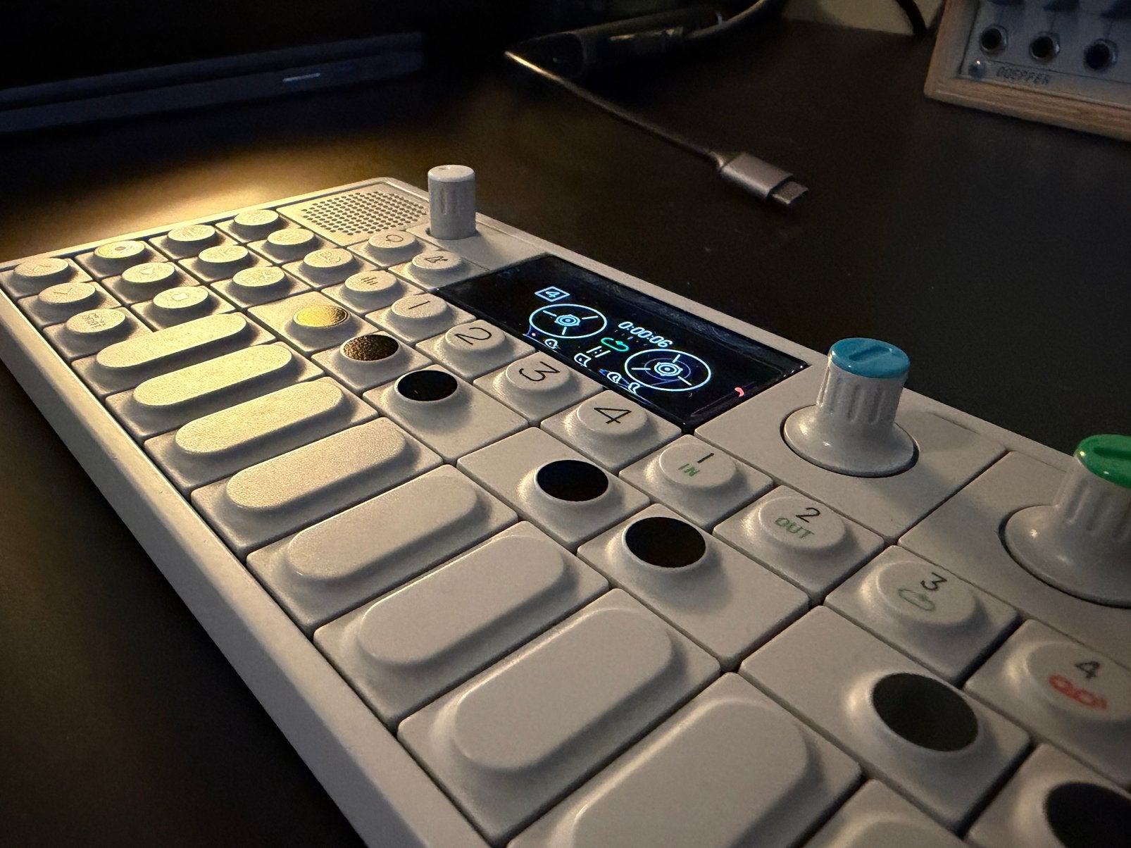 Teenage Engineering OP-1, Ophalen of Verzenden, Zo goed als nieuw, Overige aantallen, Overige merken