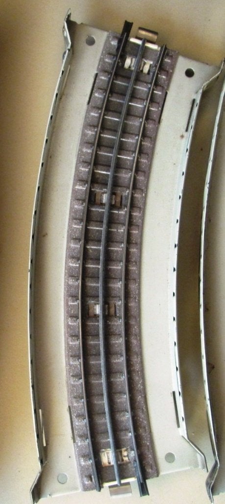 Märklin H0 brug oprit gebogen 468 A middelleider goed 1951, Hobby en Vrije tijd, Wisselstroom, Gebruikt, Brug, Tunnel of Gebouw
