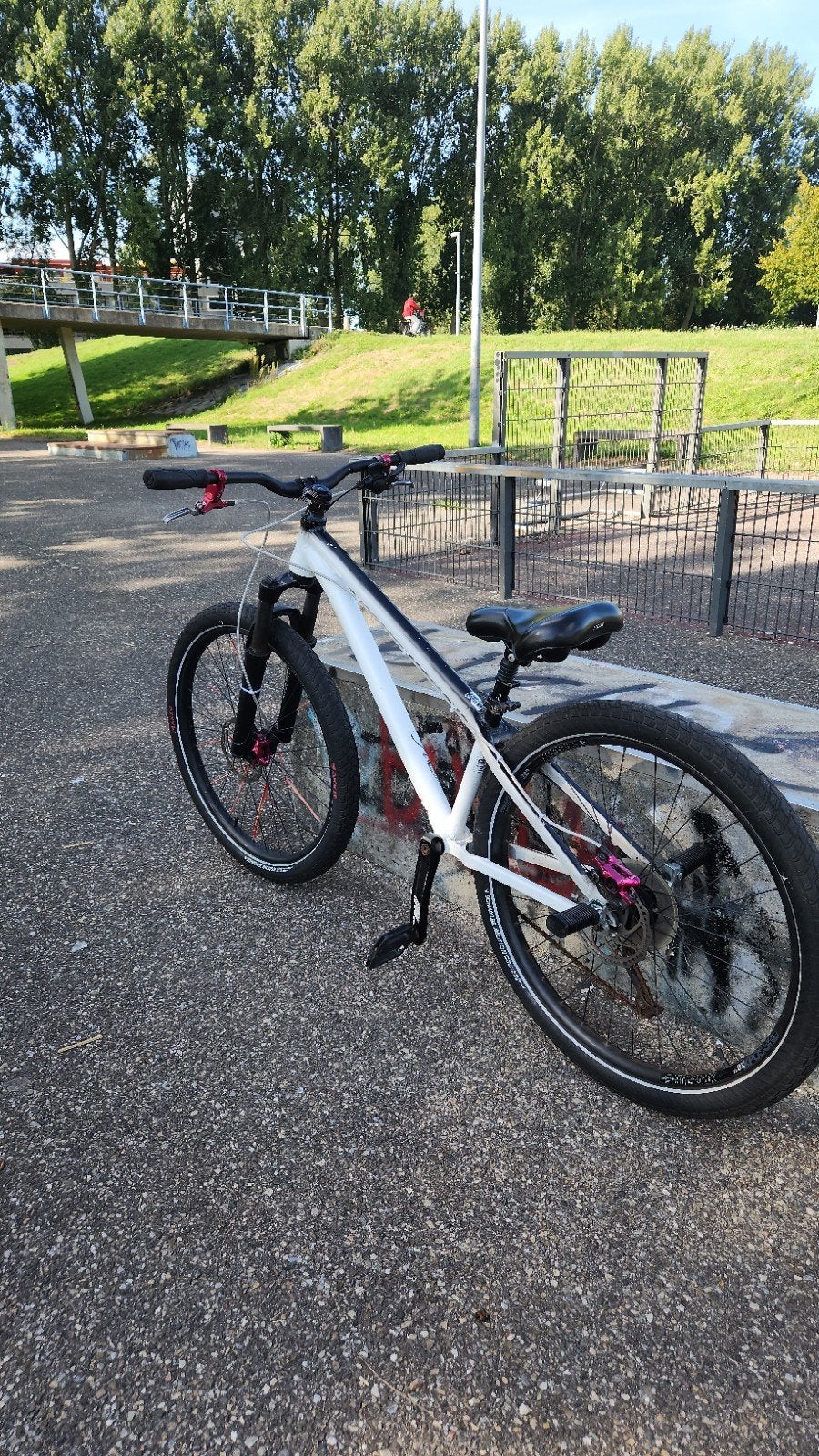 Mongoose Fireball met Hygia remmen en extra onderdelen, Fietsen en Brommers, Fietsen | Crossfietsen en BMX, Ophalen of Verzenden