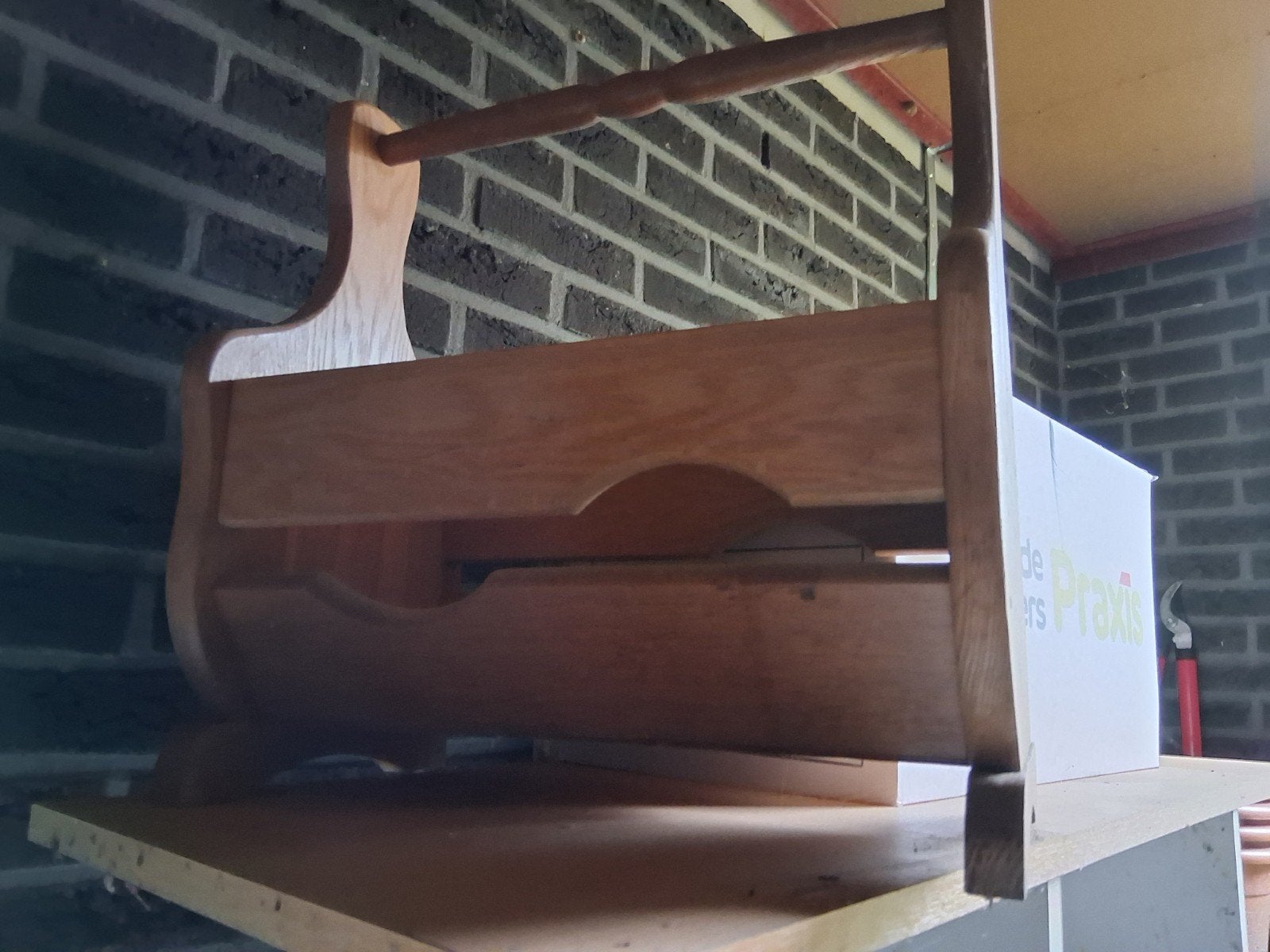 licht houten tijdschriftenbak, Ophalen, 50 – 75, 100 tot 150 cm, Zo goed als nieuw