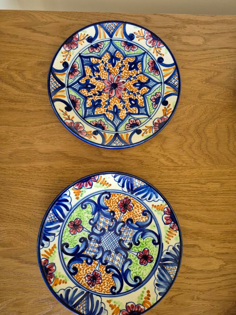 2 Spaanse handbeschilderde decoratieve borden, Ophalen of Verzenden