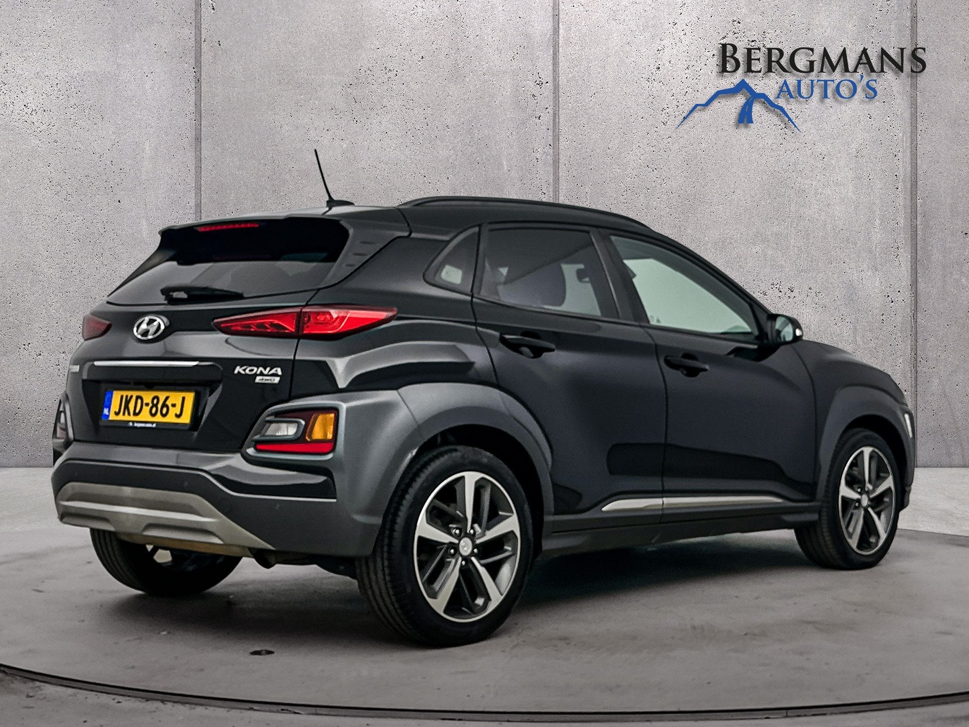 Hyundai KONA 1.6 T-GDI 4WD Premium // LEDER // HEAD UP DISPL, Automaat, 15 km/l, 4 cilinders, Leder