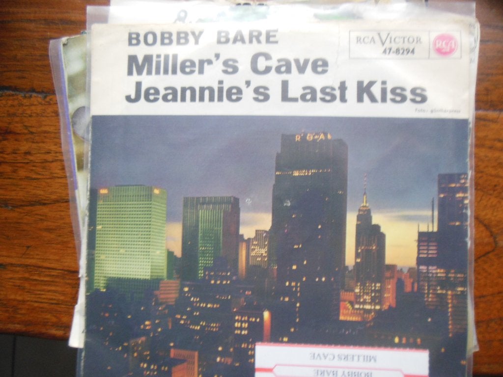 single bobby bare rca victor 45rpm miller's cave jukebox 7', Gebruikt, Inclusief insert, 7 inch, Ophalen of Verzenden