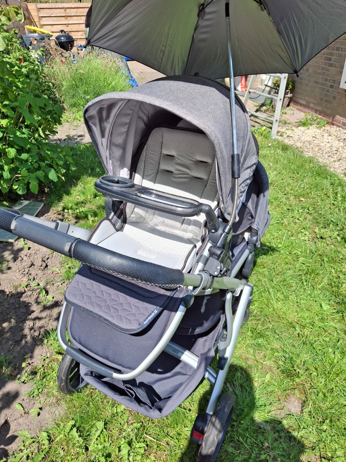 UPPAbaby Vista V2 Duowagen met reiswieg en accessoires, Gebruikt, Duowagen, Combiwagen, Ophalen