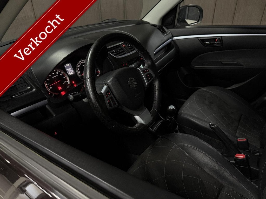 Suzuki Swift 1.2 Style EASSS|CRUISE|PDC|AIRCO|TREKHAAK, Auto's, Suzuki, Voorwielaandrijving, 94 pk, Gebruikt, 4 cilinders