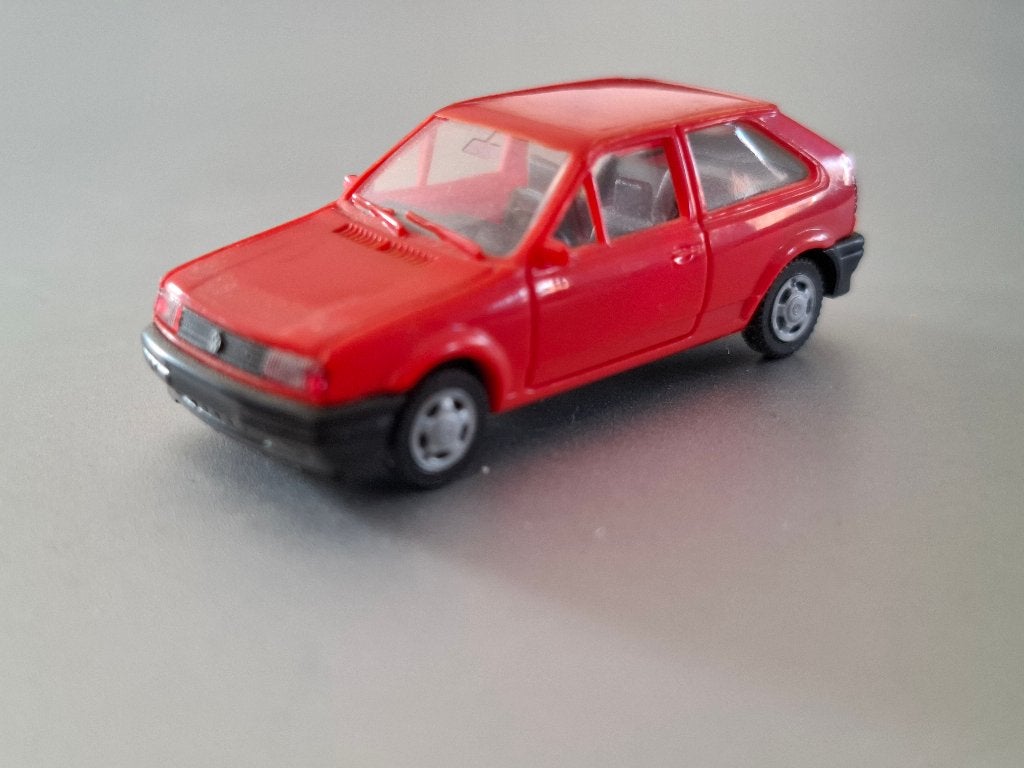 1:87 Volkswagen VW Polo coupe AWM € 6, Hobby en Vrije tijd, Modelauto's | 1:87, Verzenden, Zo goed als nieuw, Auto, AWM