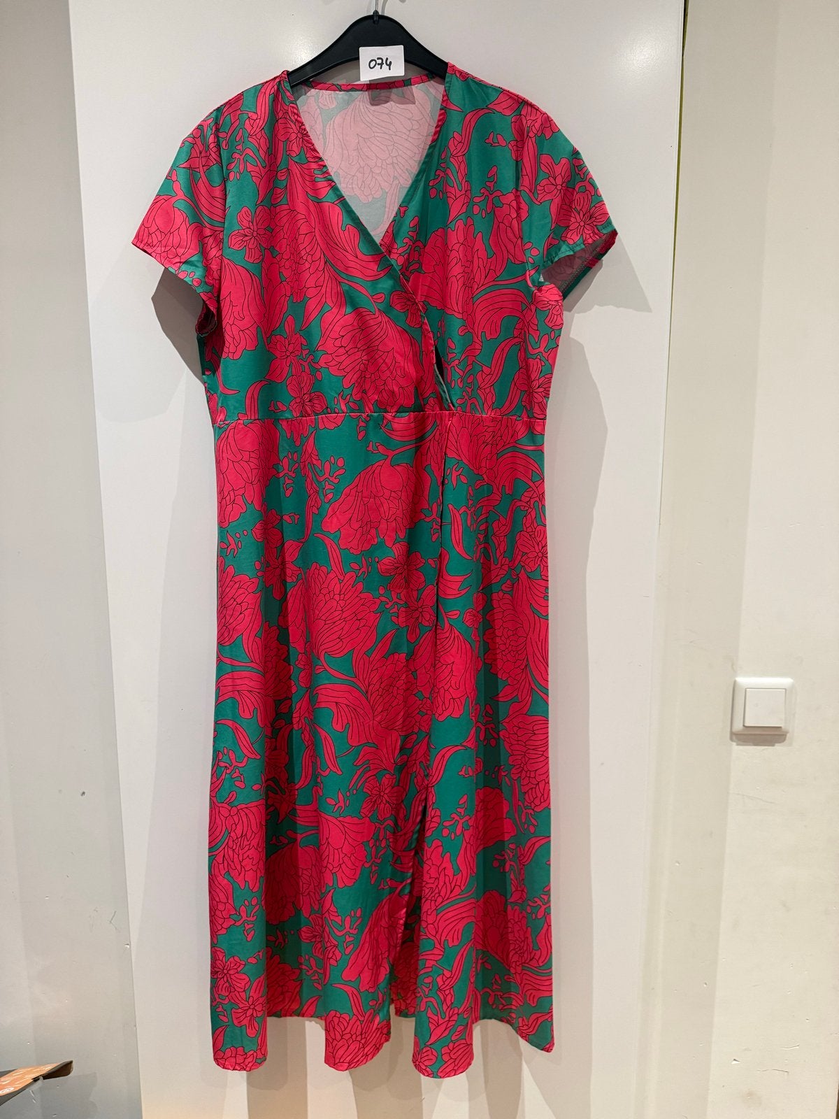 Vrolijke Bloemen Wikkeljurk - Maat 46/48, Meerkleurig, Maat 46/48 (XL) of groter, Ophalen of Verzenden, Gedragen