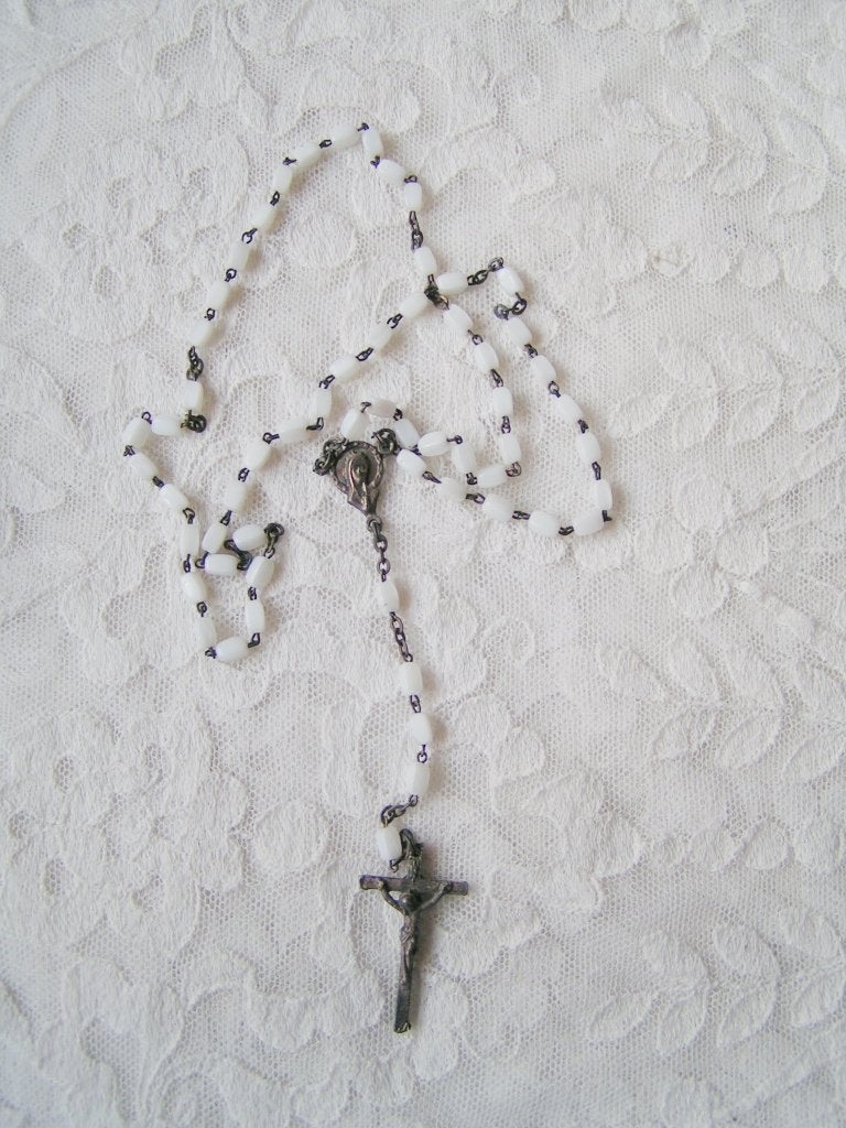 oude rozenkrans ketting nr EE 681, Verzenden