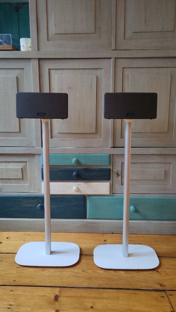 Foto 2 van SONOS Play 3 + Standaard, twee stuks.