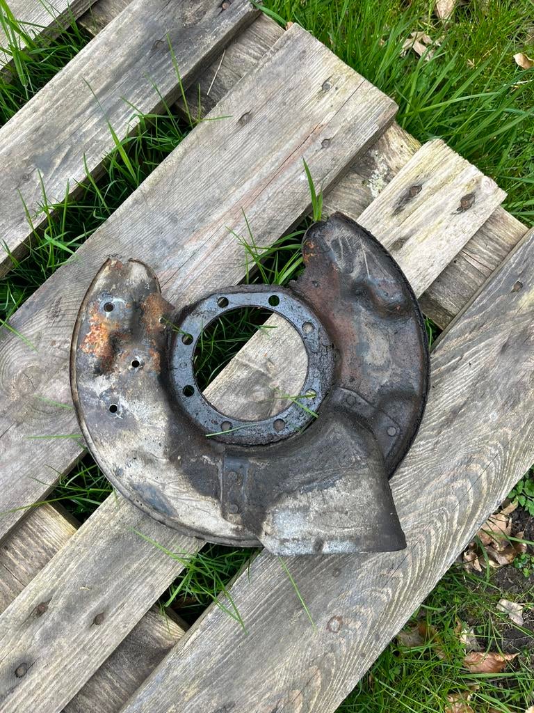 Ankerplaat rechts Toyota Land Cruiser HJ60, Ophalen, Nieuw, Toyota