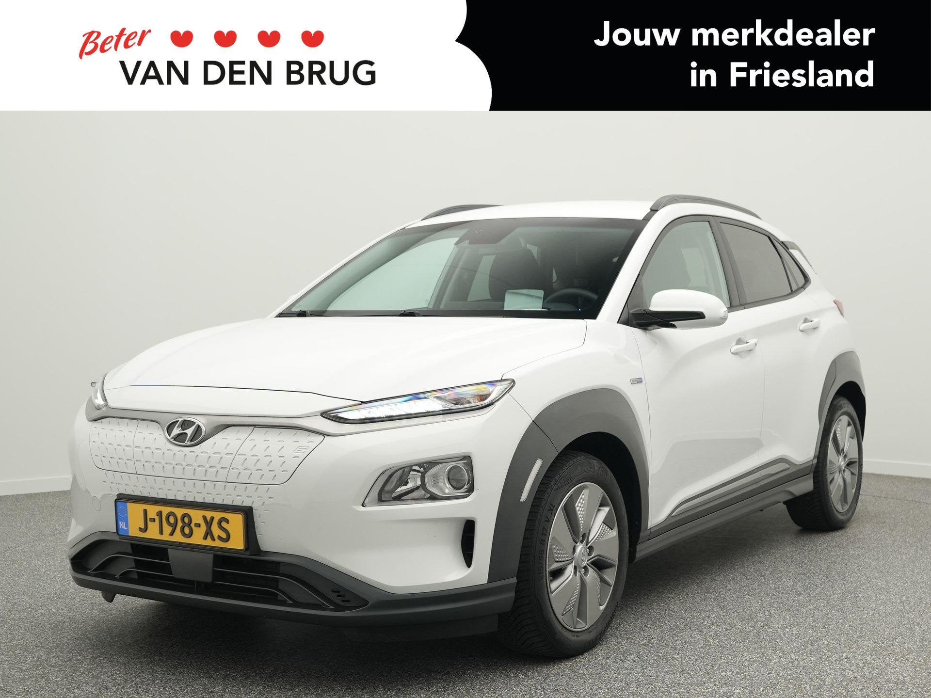 Hyundai Kona EV Fashion 64 kWh 204PK | SoH 96% | Trekhaak |, Auto's, Stof, Gebruikt, Wit, Origineel Nederlands
