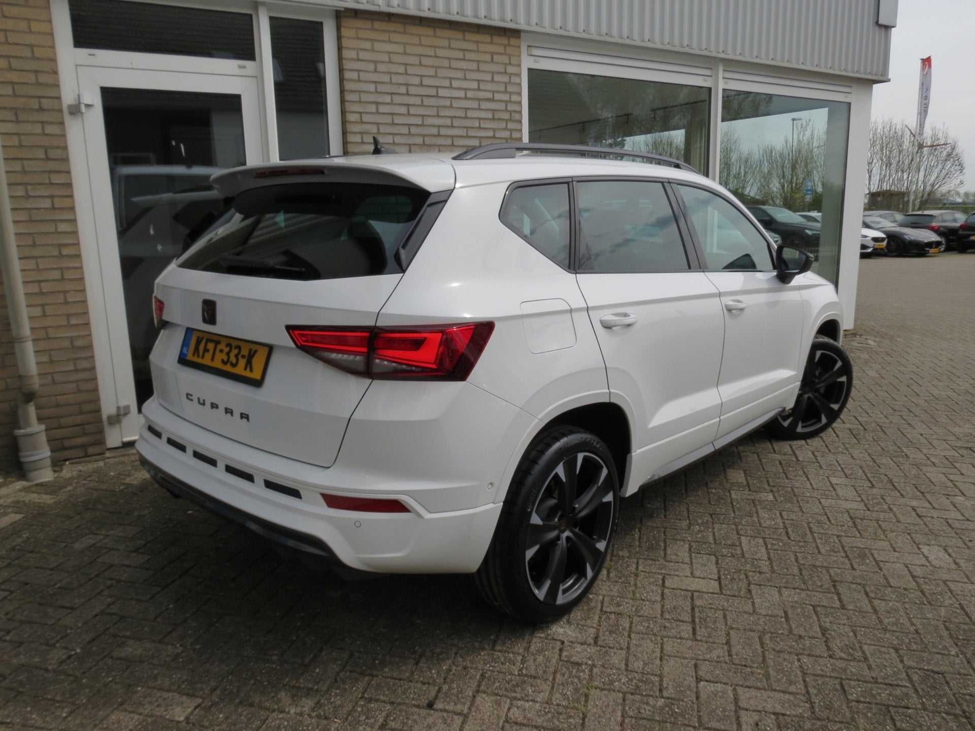 CUPRA Ateca 1.5 TSI DSG Business Intense Camera|Carplay|Digi, Auto's, Dealer onderhouden, 15 km/l, 4 cilinders, 150 pk