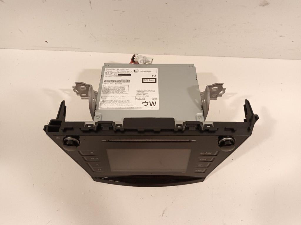 Navigatiesysteem Toyota Prius, Onderdelen@venauto.nl, Van der Ven Autorecycling B.V., Gebruikt, Ettenseweg 76, 4706 PB Roosendaal, The Netherlands