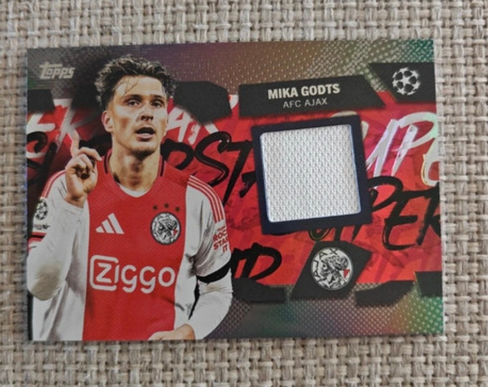 Mika Godts Player Worn Patch Relic Card Ajax, Ophalen of Verzenden, Zo goed als nieuw, Plaatje