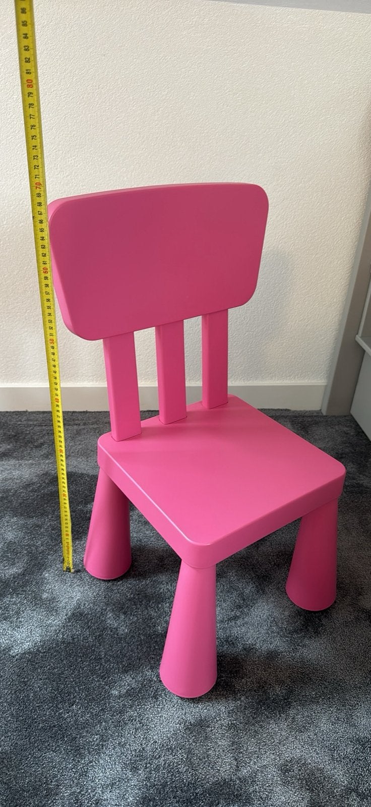 Stoel en mand kinderkamer, Kinderen en Baby's, Kinderkamer | Tafels en Stoelen, Ophalen, Zo goed als nieuw, Stoel(en)