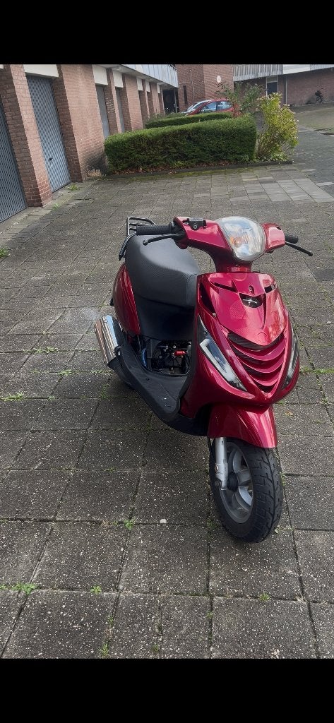 Zip 172 A1, Ophalen, Zo goed als nieuw, Blok, Piaggio