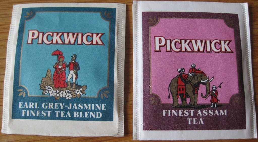 Twee theezakjes van Pickwick - finest assam tea en earl grey, Verzenden, Theezakje(s)