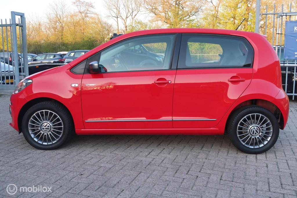 Volkswagen Up! 1.0 cheer up! 75PK AUTOMAAT, CRUISECONTROL, Auto's, Volkswagen, Stof, Gebruikt, 4 stoelen, 23 km/l