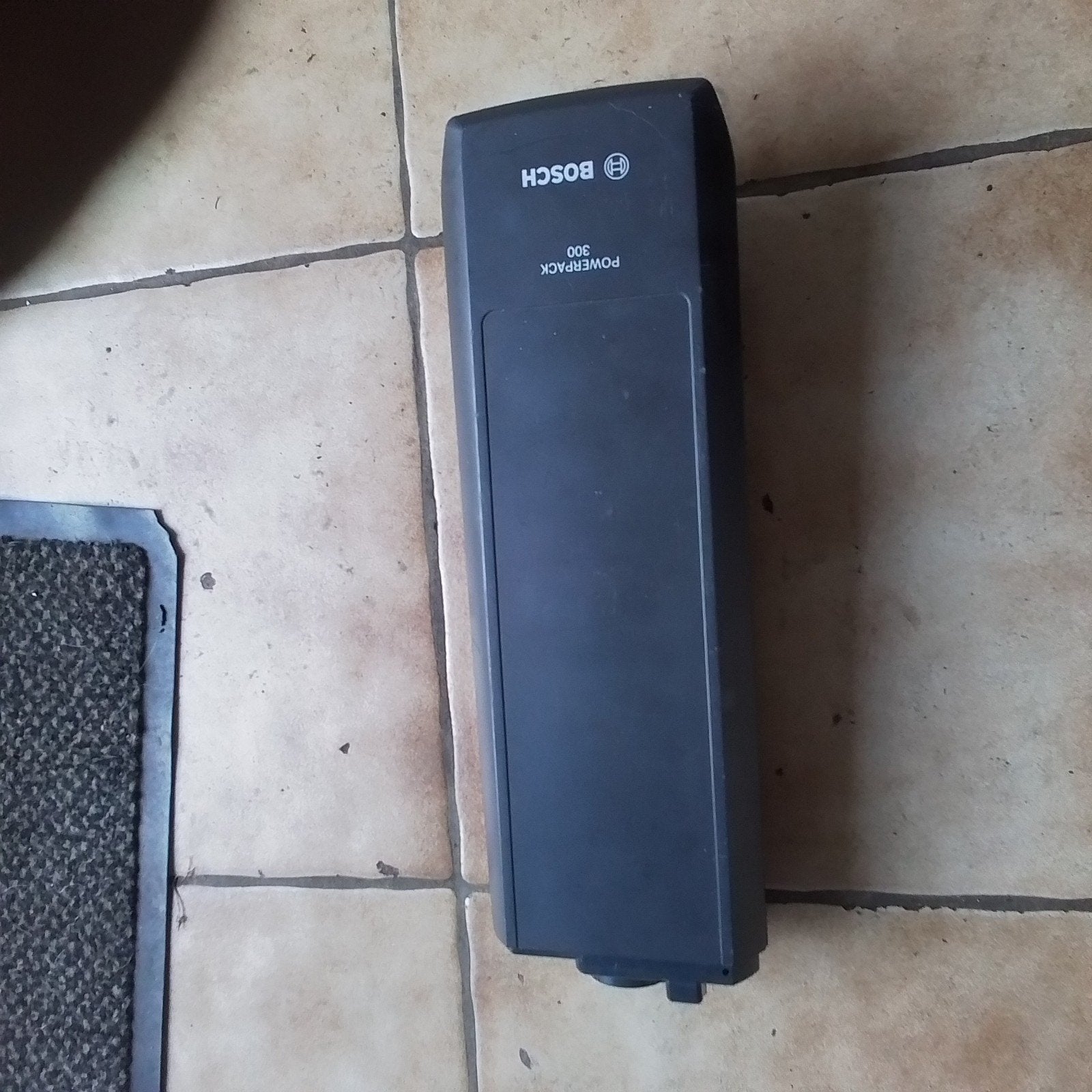gevraagd Bosch acculader 36v 2amp voor Bosch PowerPack 400, Fietsen en Brommers, Gebruikt