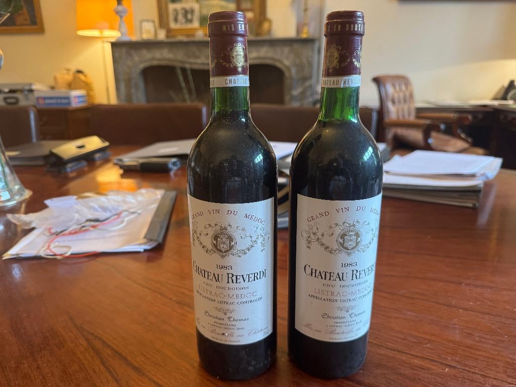 Wijn 1983 verzamelobject Grand Vin du Medoc Château Reverdi, Verzamelen, Wijnen, Ophalen, Frankrijk, Zo goed als nieuw, Rode wijn