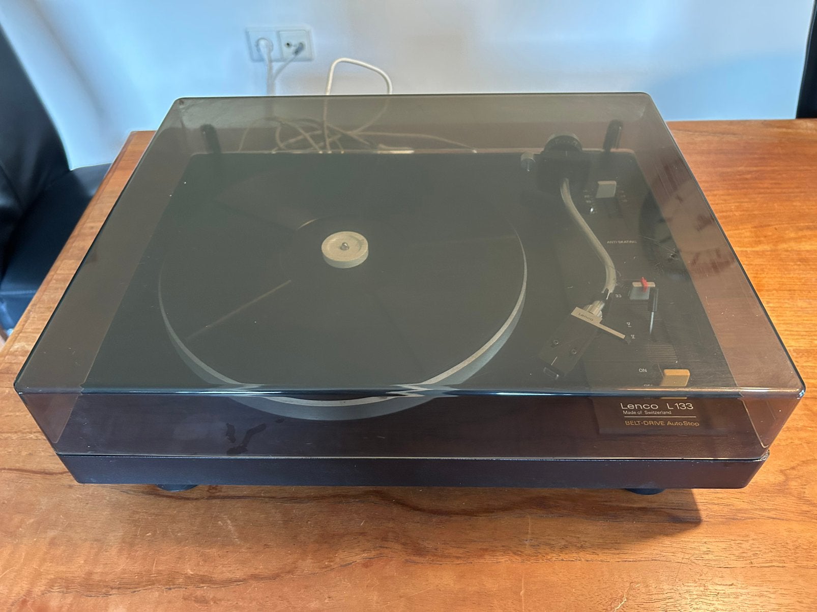 Th37 - Lenco L133 Platenspeler - Made of Switzerland, Audio, Tv en Foto, Gebruikt, Automatisch, Platenspeler, Ophalen
