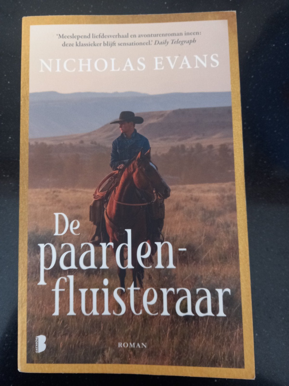 Nicholas Evans - De paardenfluisteraar, Europa overig, Ophalen of Verzenden, Zo goed als nieuw, Nicholas Evans