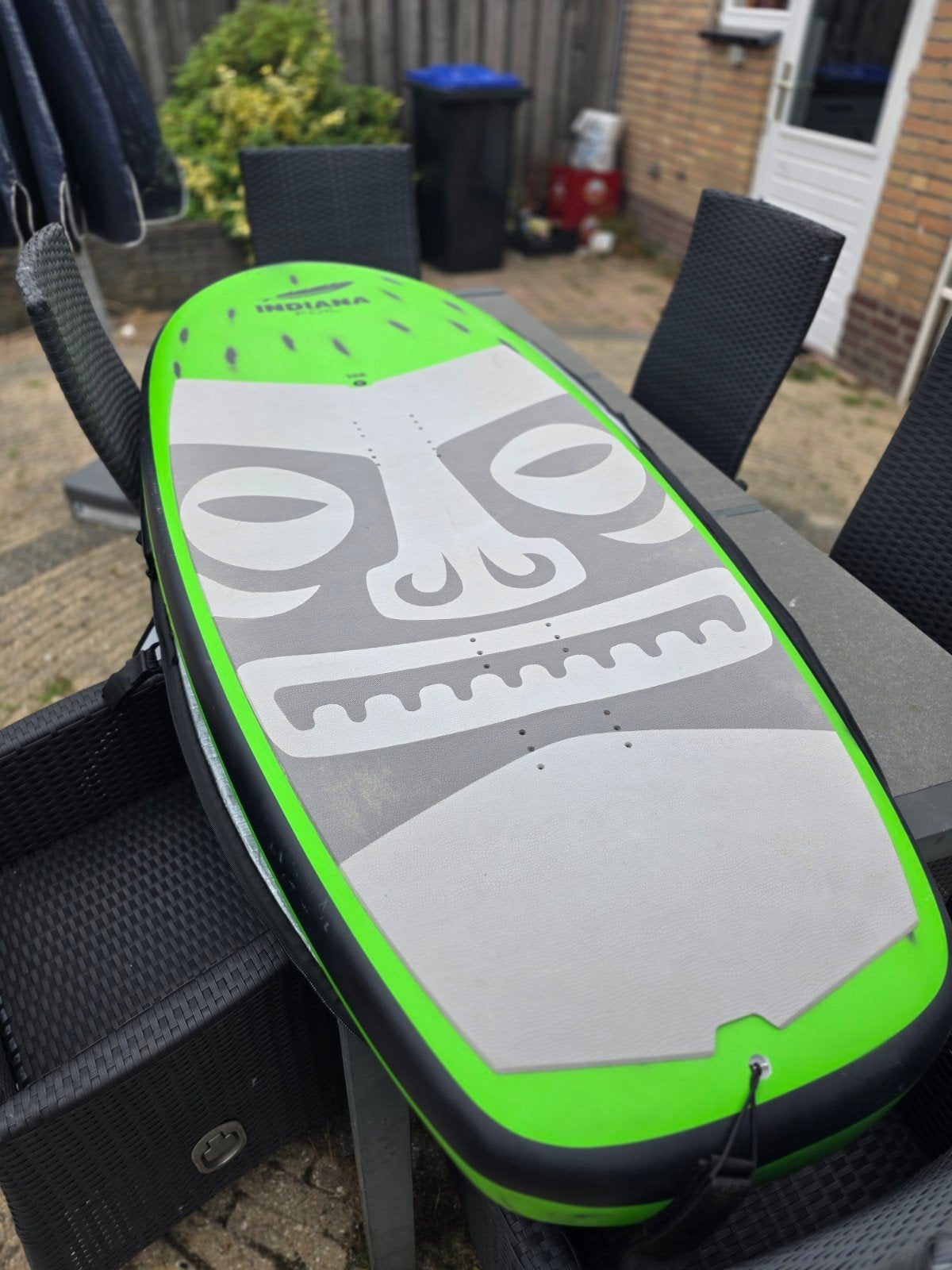 complete wingfoilset. Indiana Foil Board met Vayu Foil en Na, Watersport en Boten, Windsurfen, 250 tot 300 cm, Gebruikt, 5 tot 6.5 m²