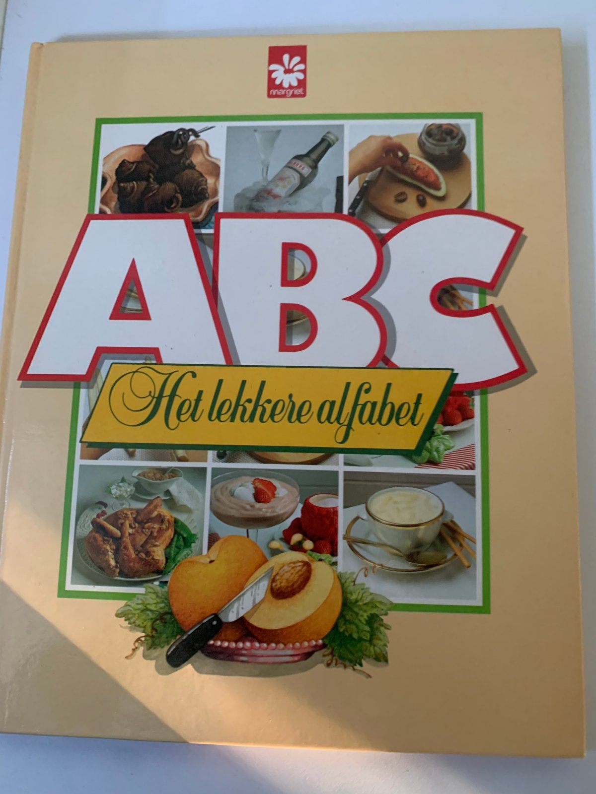 Margriet's Kook-ABC: Het lekkere alfabet kookboek, Boeken, Ophalen of Verzenden, Zo goed als nieuw, Overige gebieden, Voorgerechten en Soepen