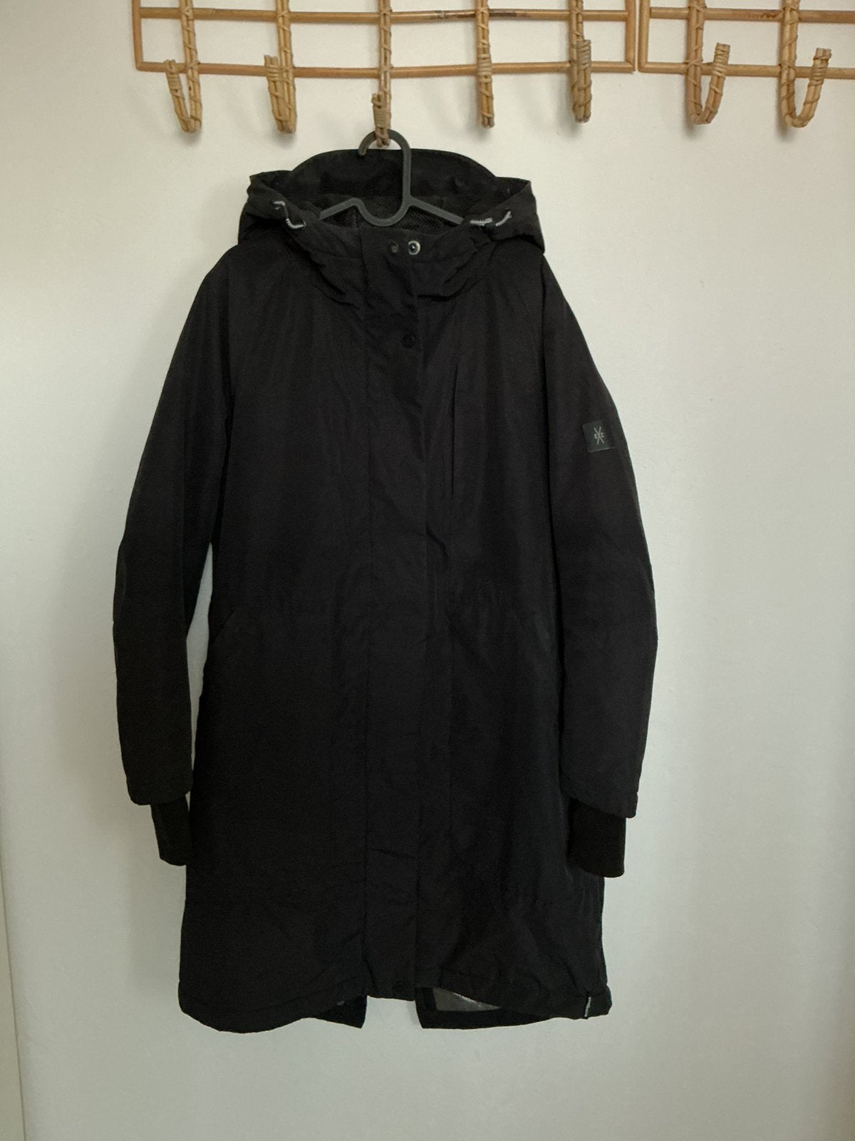 Dames winterjas zwart Silvercreek maat XL, Kleding | Dames, Jassen | Winter, Ophalen of Verzenden, Gedragen, Maat 46/48 (XL) of groter