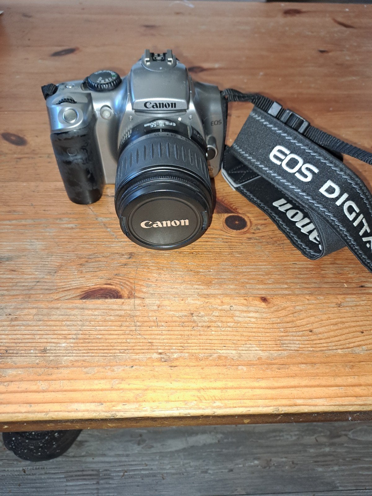 Canon EOS 300D Digitale Spiegelreflexcamera met Lens, Gebruikt, Spiegelreflex, Canon, 4 t/m 7 keer