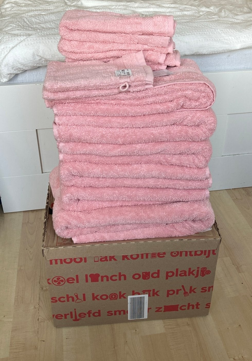 Hema handdoeken set lichtroze: 9 handdoeken, 4 washandjes, Overige merken, Handdoek, Nieuw, Ophalen of Verzenden