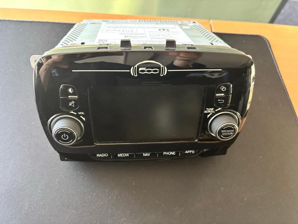 Te koop, originele Fiat 500 autoradio, Auto diversen, Autoradio's, Ophalen, Gebruikt