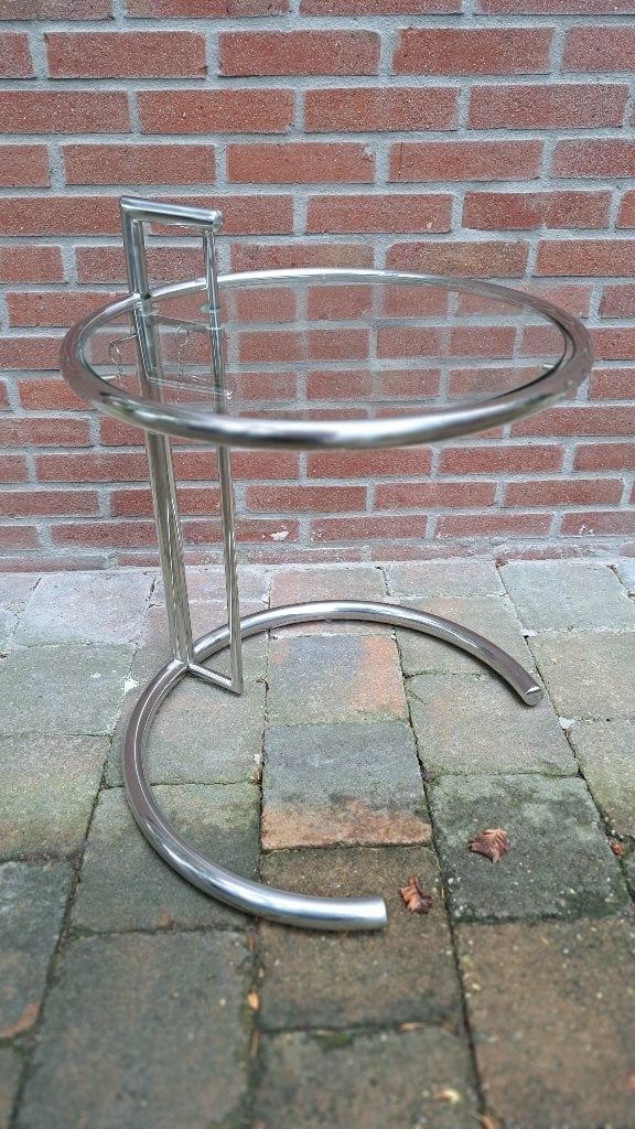 Bijzettafeltje 'Eileen Gray', Minder dan 55 cm, Gebruikt, Metaal of Aluminium, Rond
